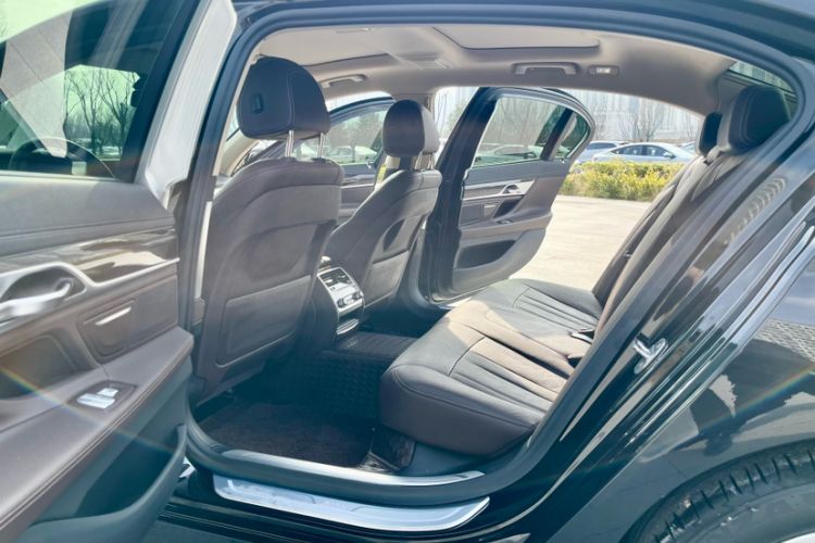 Used BMW 7 Series 2017 730Li Leading Model