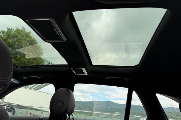 Used Mercedes-Benz GLC 2020 GLC 260 L 4MATIC Dynamic Model
