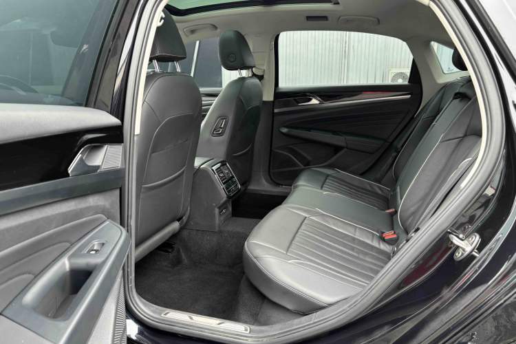 Used Volkswagen Passat New Energy 2023 430 PHEV Hybrid Elite Edition