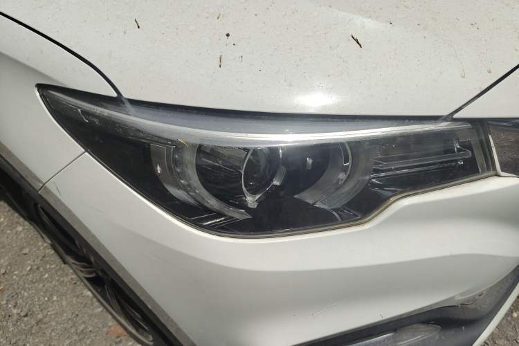 Used MG ZS 2018 1.5L Manual Elite Edition China V standard Exterior 2