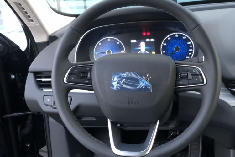 Used Hongqi E-QM5 2025 500km Range Commuter Version
