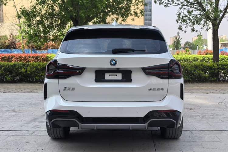 Used BMW iX3 2022 Leading Model Exterior 7