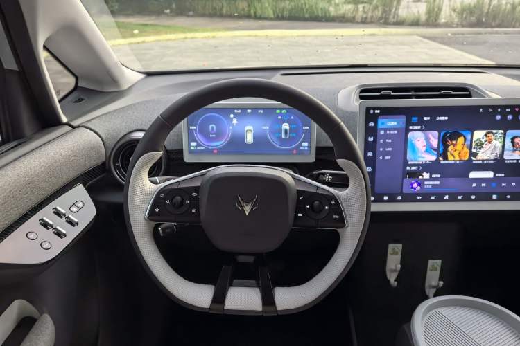 Used ARCFOX Kaola 2023 Family Edition Pro
