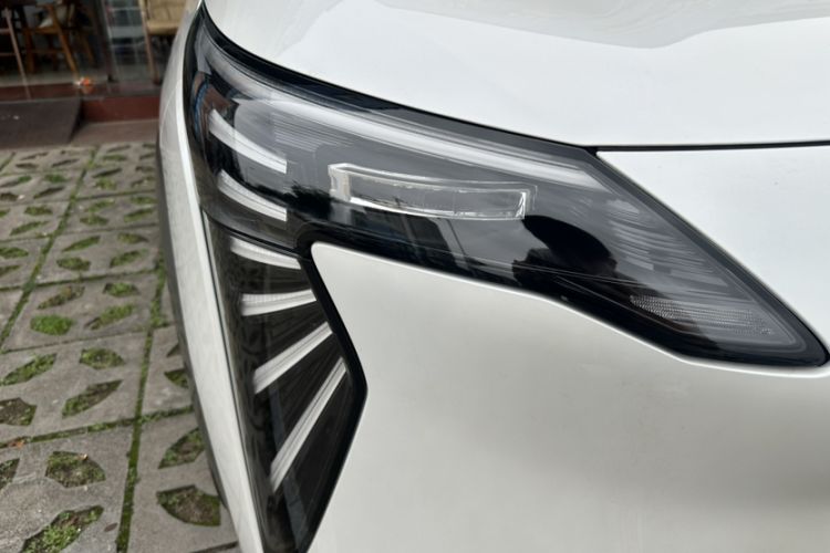 Used AION Y 2023 Plus 510 Tech Edition Exterior 8