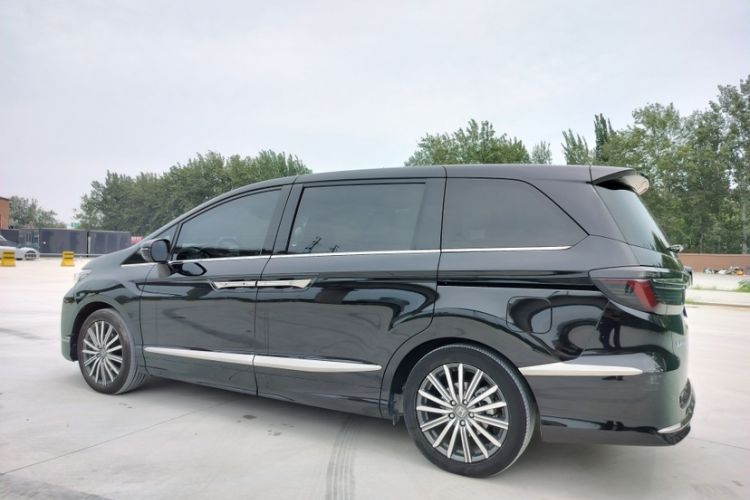 Used Honda Elysion 2022 2.0L eHEV Luxury First Edition