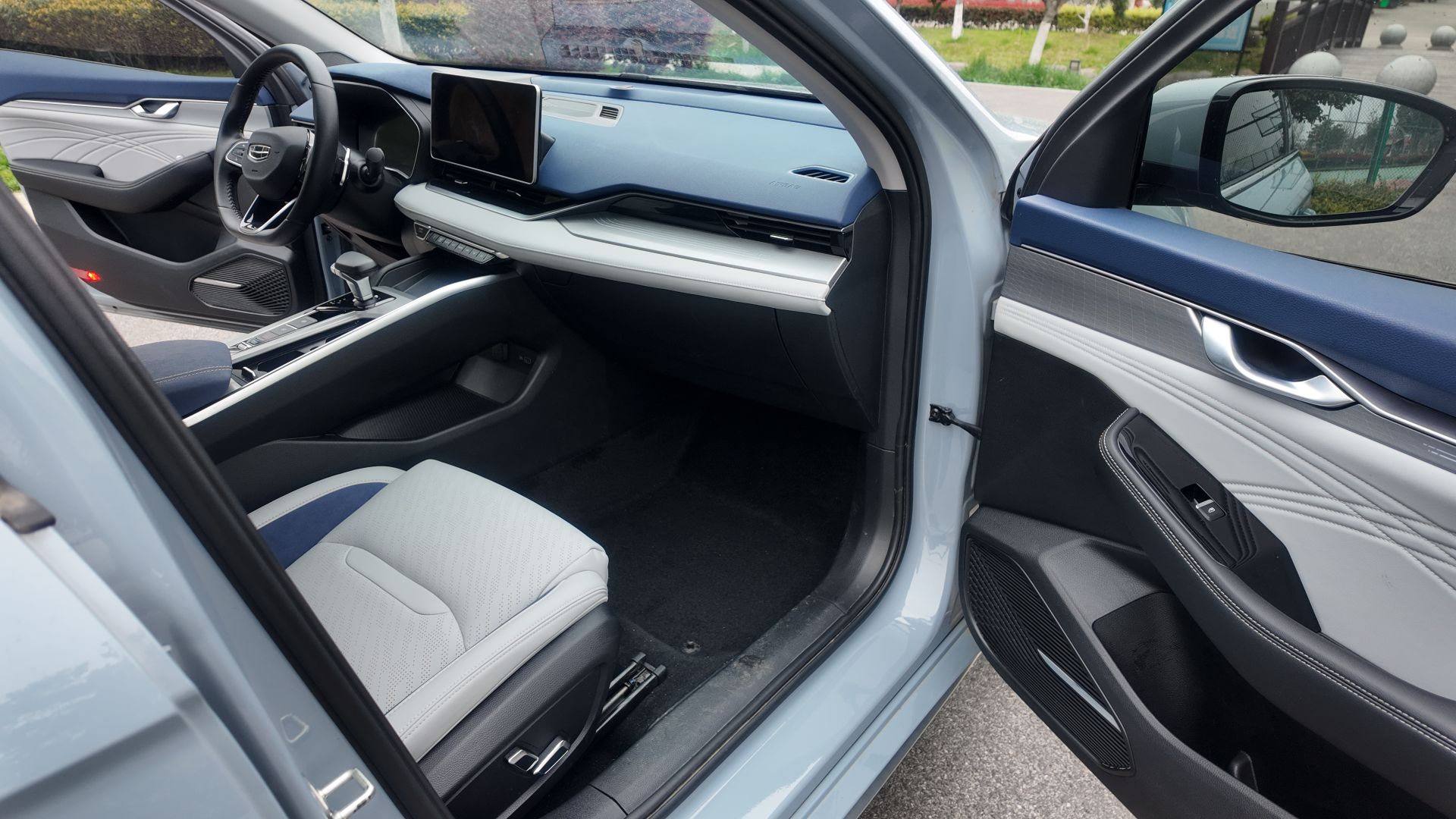 Geely Auto Preface 2023 2.0TD Prestige Version — снимка 16