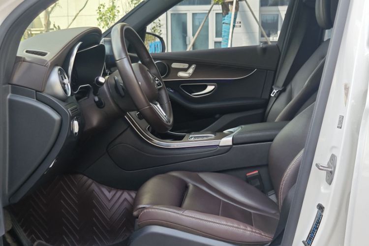 Used Mercedes-Benz GLC 2021 GLC 260 L 4MATIC Luxury Model