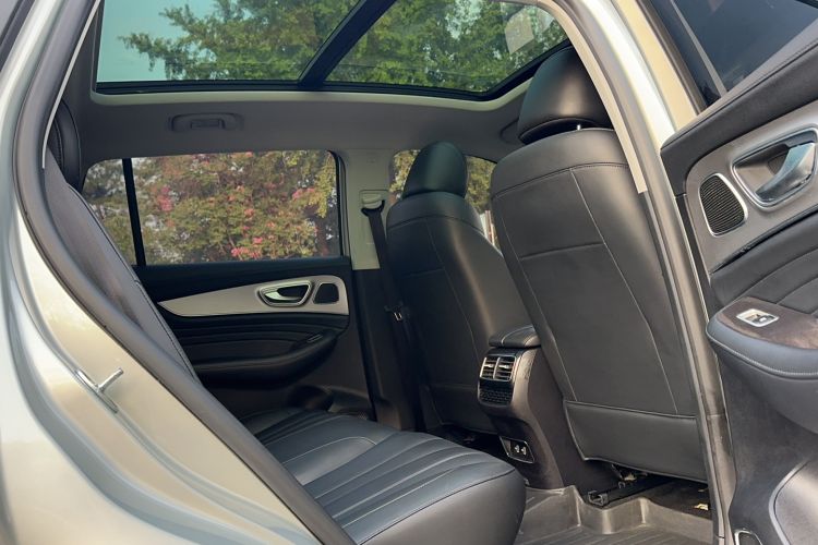 Used Roewe RX5 MAX 2019 300TGI Automatic 4G Connect Luxury Edition