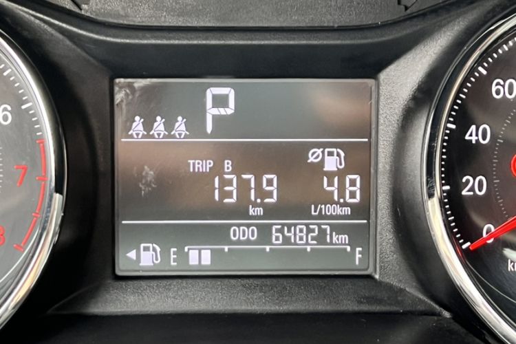 Used Chevrolet Cavalier 2020 325T Automatic Enjoyment Edition Odometer Close Up