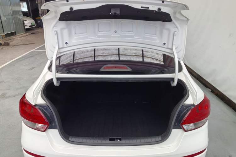 Used Kia Pegas 2017 1.4L Manual Value Edition