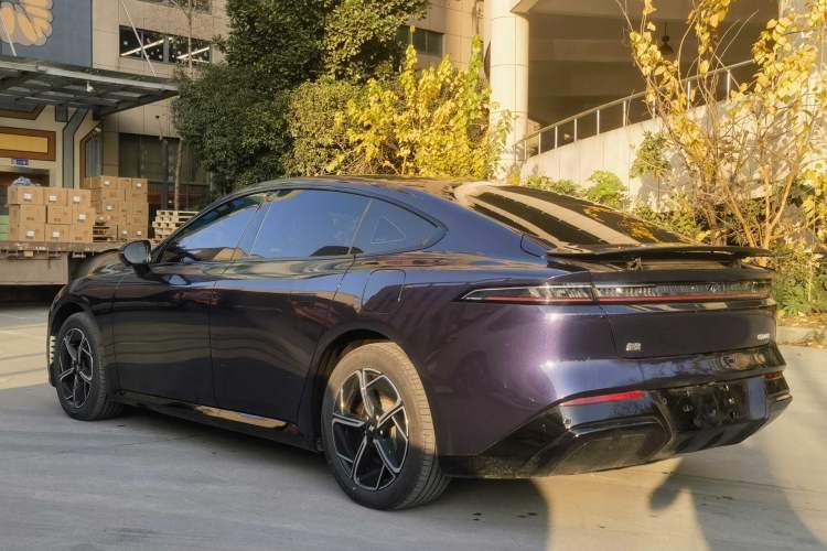 Used Dongfeng eπ eπ007 2024 200Pro Range-Extended Version