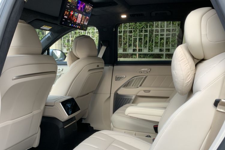 Used ONVO Luxeed L90 2025 Model—Ultra Six-Seater Version