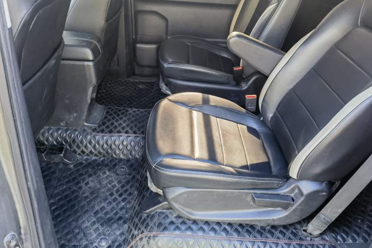 Used Wuling Zhengcheng 2021 1.5T Manual Luxury Version
