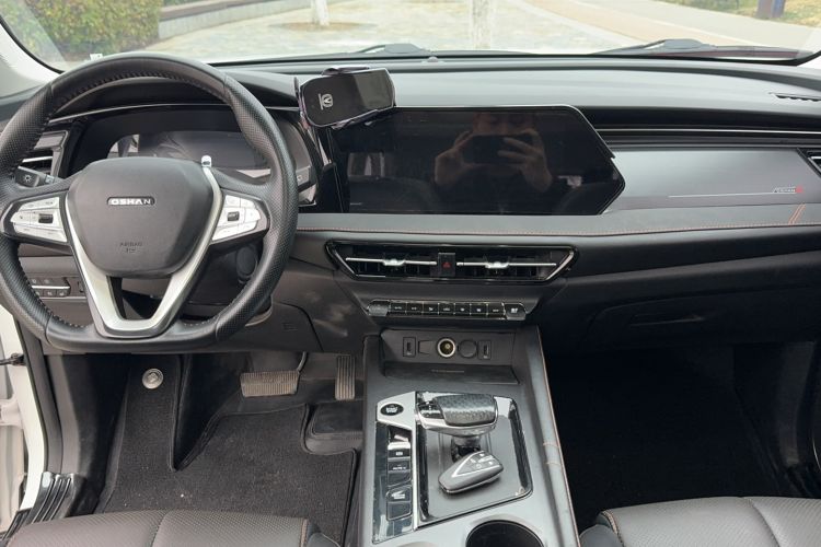 Used Oshan X7 PLUS 2022 1.5T Blue Whale Edition Automatic ZhiZun Model