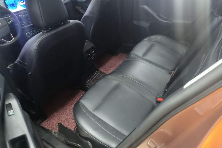 Used Ford Focus Active 2020 EcoBoost 180 Automatic Titanium Edition