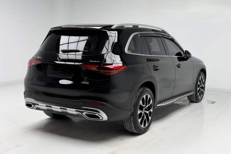 Used Mercedes-Benz GLC 2024 GLC 260 L 4MATIC Dynamic Edition 5-seater