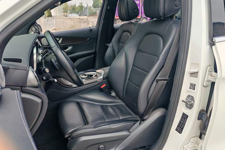 Used Mercedes-Benz GLC 2017 GLC 300 4MATIC Sport Edition