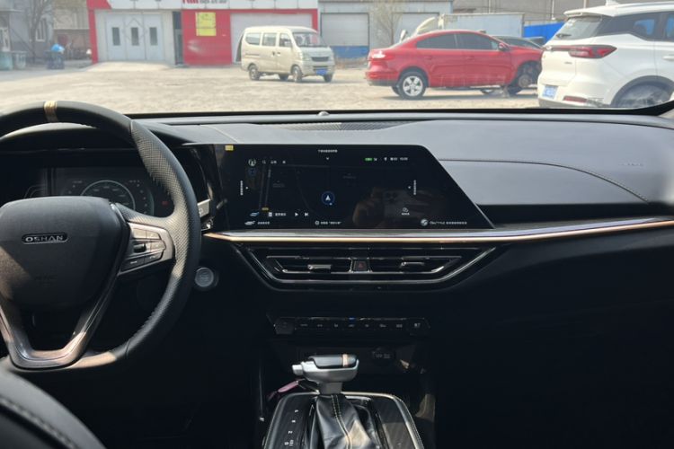 Used CHANGAN OSHAN X5 2022 1.5T DCT Xiake Edition
