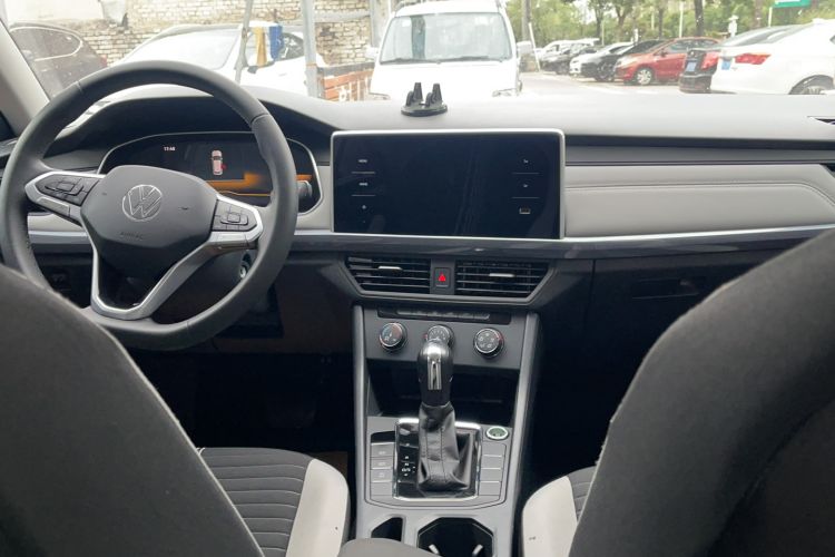 Used Volkswagen Bora 2023 200TSI DSG Comfort Edition
