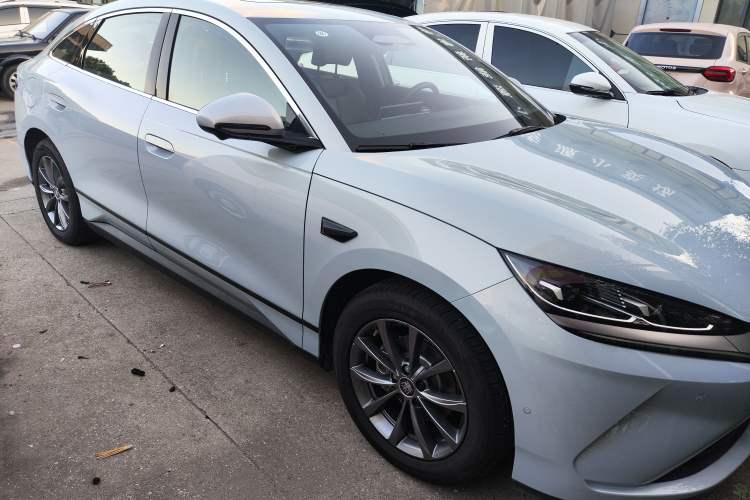 Used BYD Qin L 2025 EV 470KM Leading Edition Exterior 1