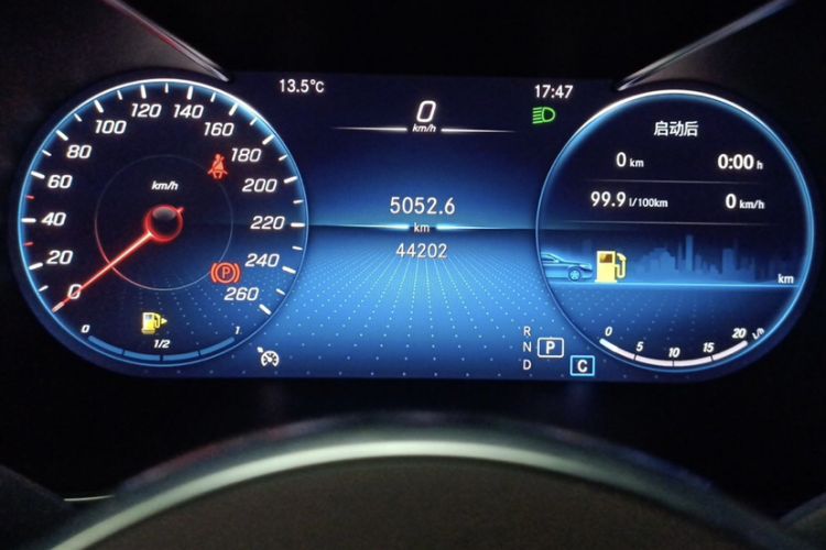 Used Mercedes-Benz GLC 2022 Second Facelift GLC 260 L 4MATIC Luxury Edition
