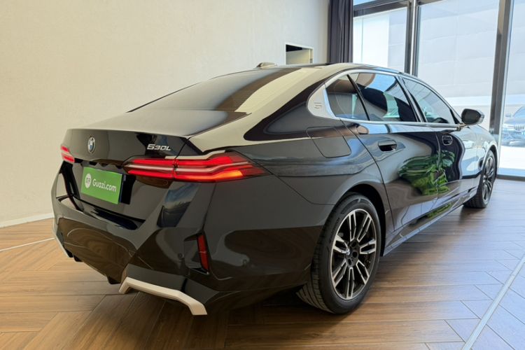 Used BMW 5 Series 2024 530Li Leading Model M Sport Package
