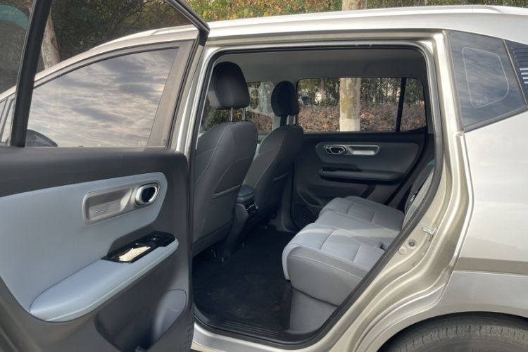 Used AION Y 2023 Plus 510 Enjoy Edition