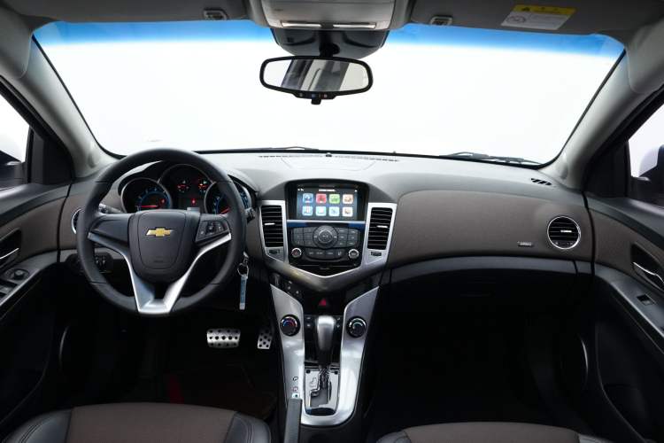 Used Chevrolet Cruze 2013 Hatchback 1.6L Automatic Luxury Model