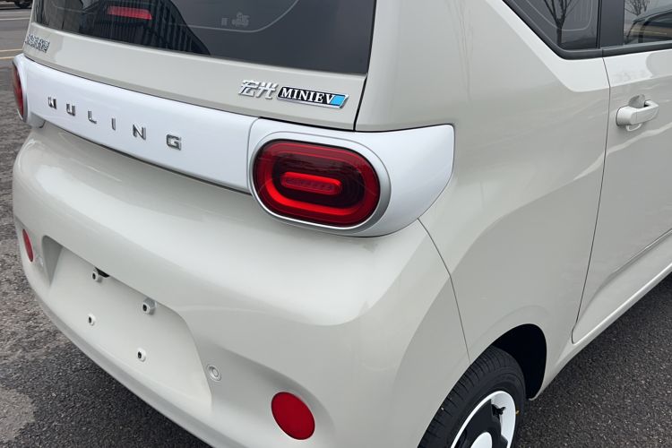 Used Wuling Hongguang MINIEV 2024 3rd Generation 215km Youth Edition
