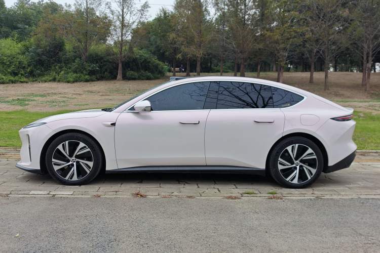 Used Nio ET5 2024 75 kWh