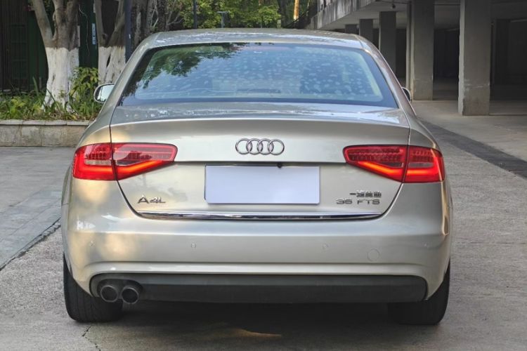 Used Audi A4L 2015 35 TFSI Automatic Comfort Model
