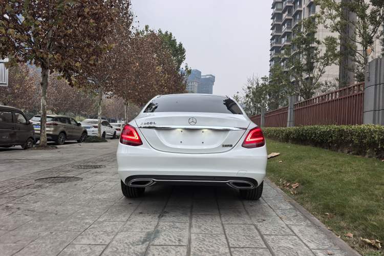 Used Mercedes-Benz C-Class 2021 C 200 L Fashion Model
