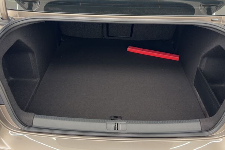 Used Volkswagen Magotan 2016 2.0 TSI Luxury Comfort Version