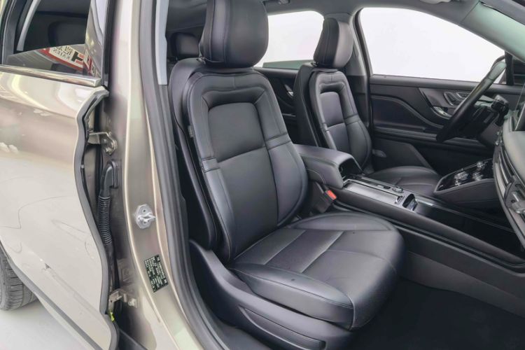 Used Lincoln Corsair 2022 2.0T Two-Wheel Drive Deluxe Edition
