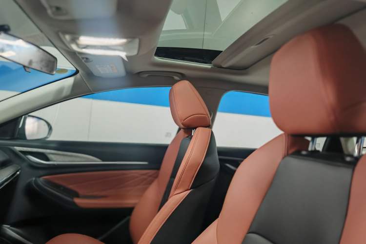 Used Changan Eado 2024 PLUS Blue Whale NE 1.4T GDI DCT High-Energy Edition