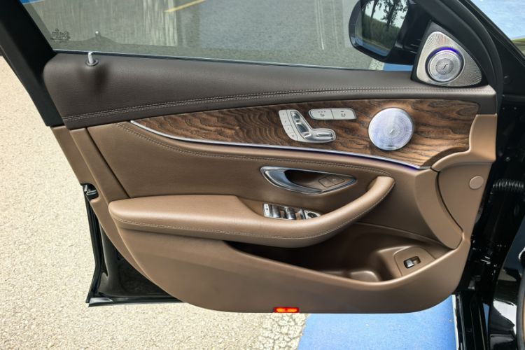 Used Mercedes-Benz E-Class 2023 E 300 L Luxury Model
