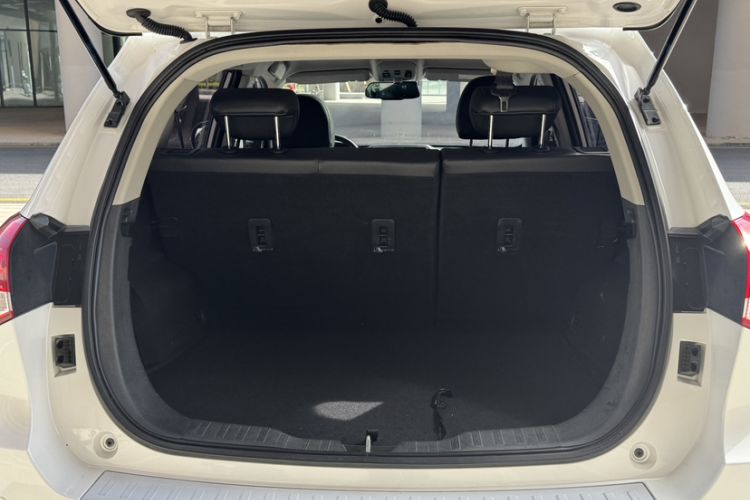 Used Haval H2 2017 Blue Label 1.5T Automatic Two-Wheel Drive Prestige Model Interior 8