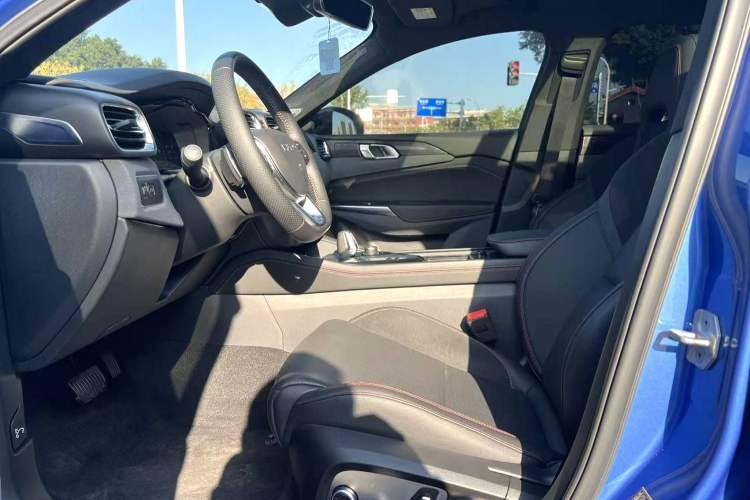 Used Lynk & Co 03 2019 1.5TD DCT JingPro Edition China VI Standard