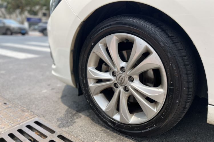 Used GAC Trumpchi GA6 2016 235T DCT Elite Edition Exterior 7