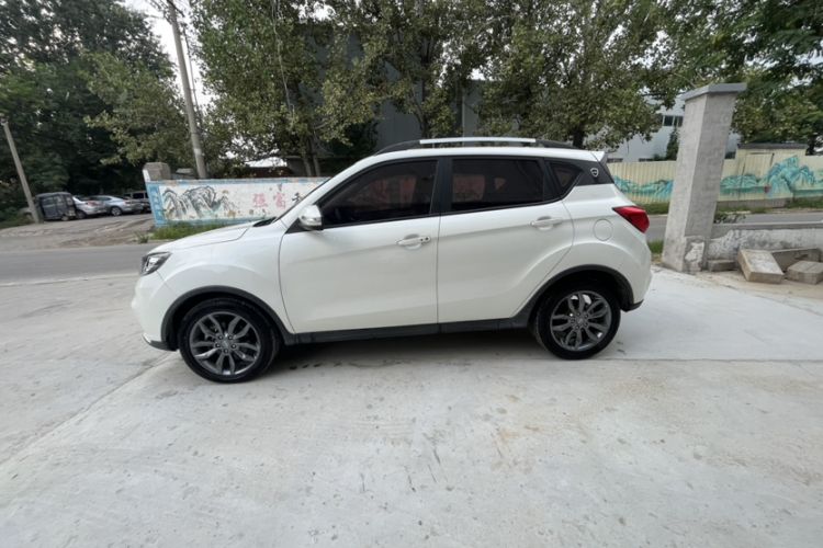 Used Land X2 2017 1.6L Automatic Jingrui Edition