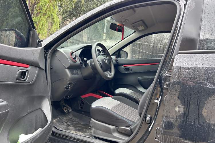 Used Dongfeng NAMMI EX1 2022 Restyled PRO Tiger Glory Standard Edition Interior 2