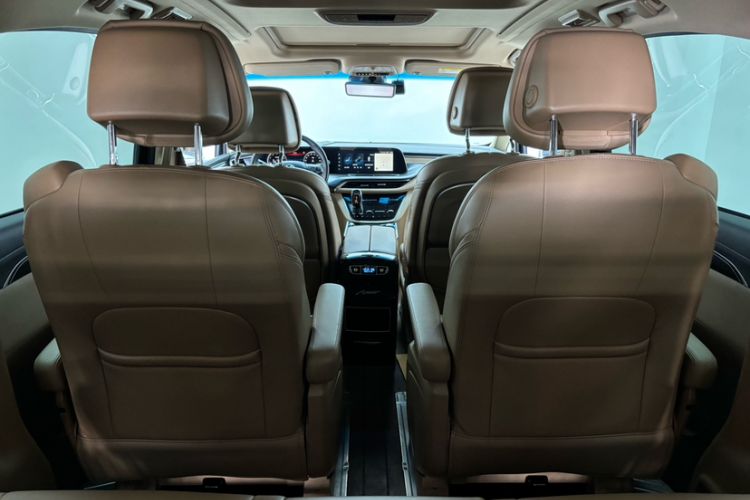 Used Buick GL8 2020 ES Land Cruiser 653T Flagship Model
