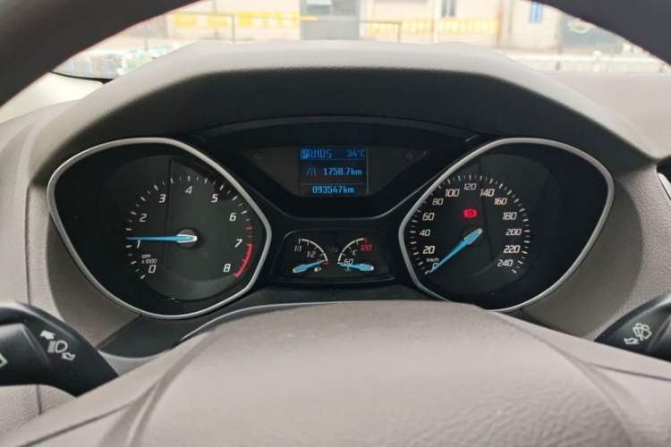 Used Ford Focus 2012 Sedan 1.6L Automatic Comfort Model