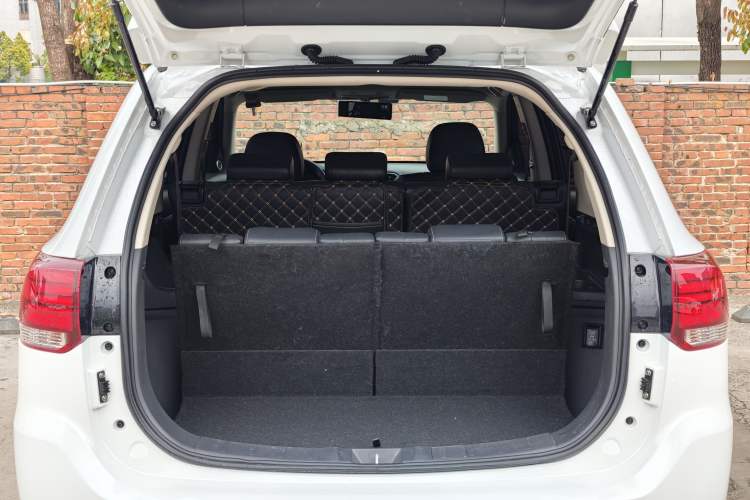 Used Mitsubishi Outlander 2021 2.0L Two-Wheel Drive Comfort Edition 7 Seats
