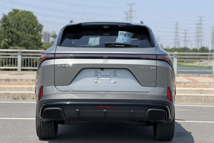 Used JETOUR Shanhai L6 2024 1.5TD DHT ULTRA