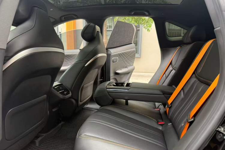 Used Deepal S07 2024 215Max Range-Extended Version
