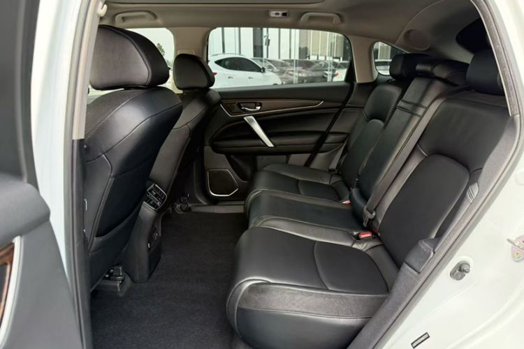 Used Honda Avancier 2017 240TURBO Two-Wheel Drive Premium Edition
