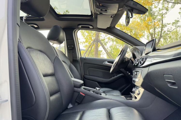 Used Mercedes-Benz B-Class 2015 B 200 Sport Edition