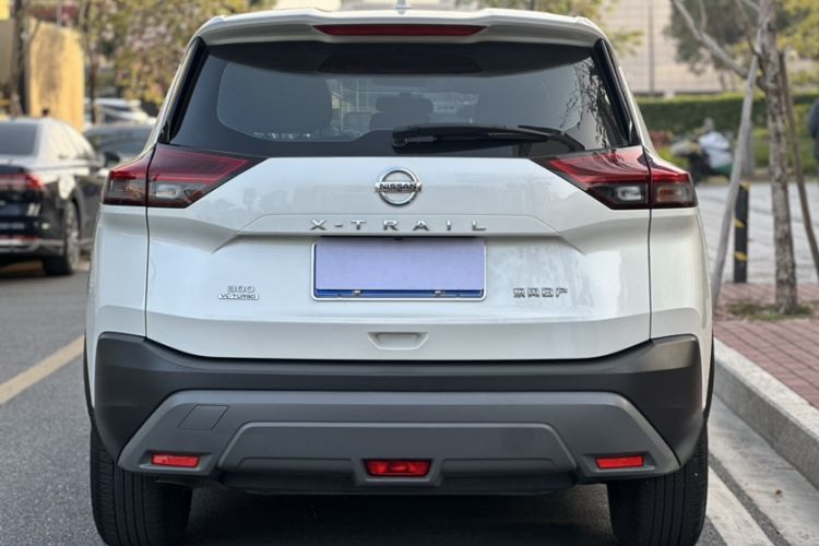 Used Nissan X-Trail 2022 VC-Turbo 300 CVT 2WD Star & Moon Limited Edition Exterior 5