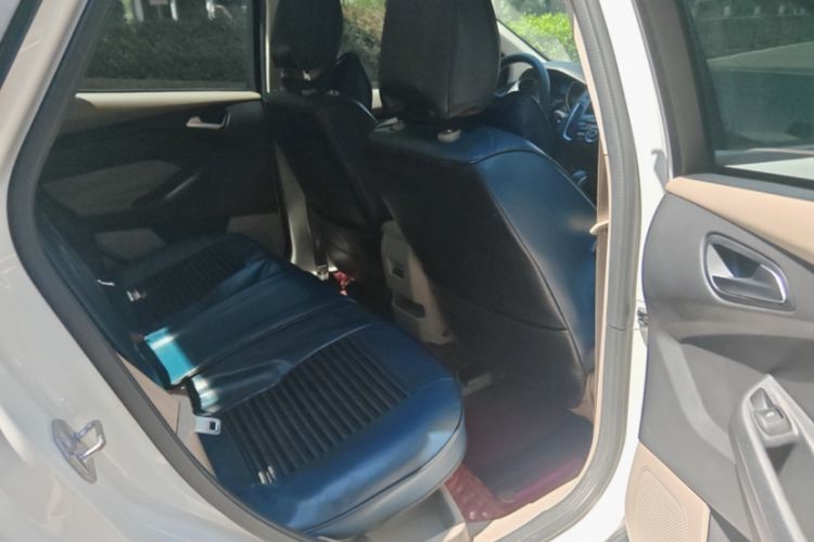 Used Ford Focus 2018 Sedan Classic 1.6L Automatic Comfort Plus Smart Drive Version